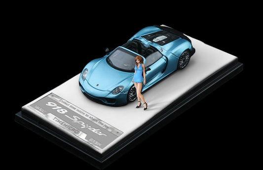 1:64 Porsche 918 Alloy Car Model With Doll