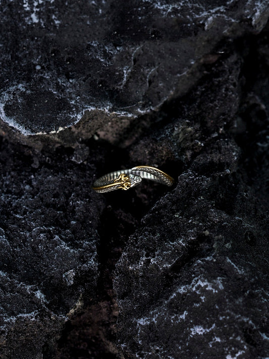 Retro Snake Emerald Open Ring