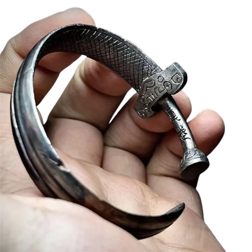 Retro Emperor Sword Open Bracelet