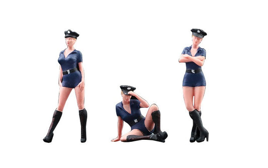 1:64 Police woman Doll Set