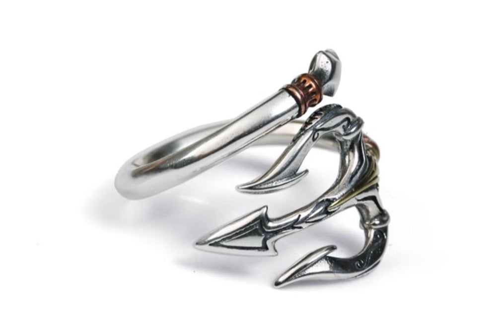 Unisex Trident Ring