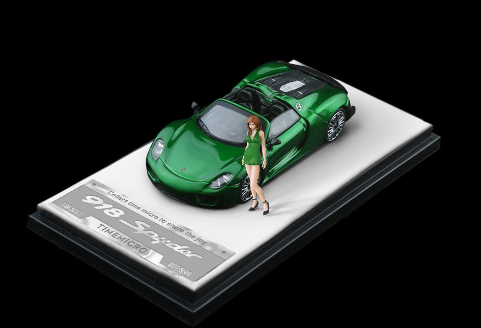 1:64 Porsche 918 Alloy Car Model With Doll
