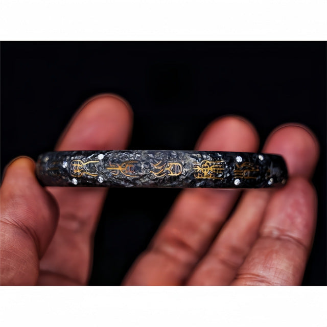 Nine Character Mantra Retro Open Bracelet