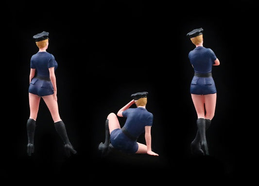 1:64 Police woman Doll Set