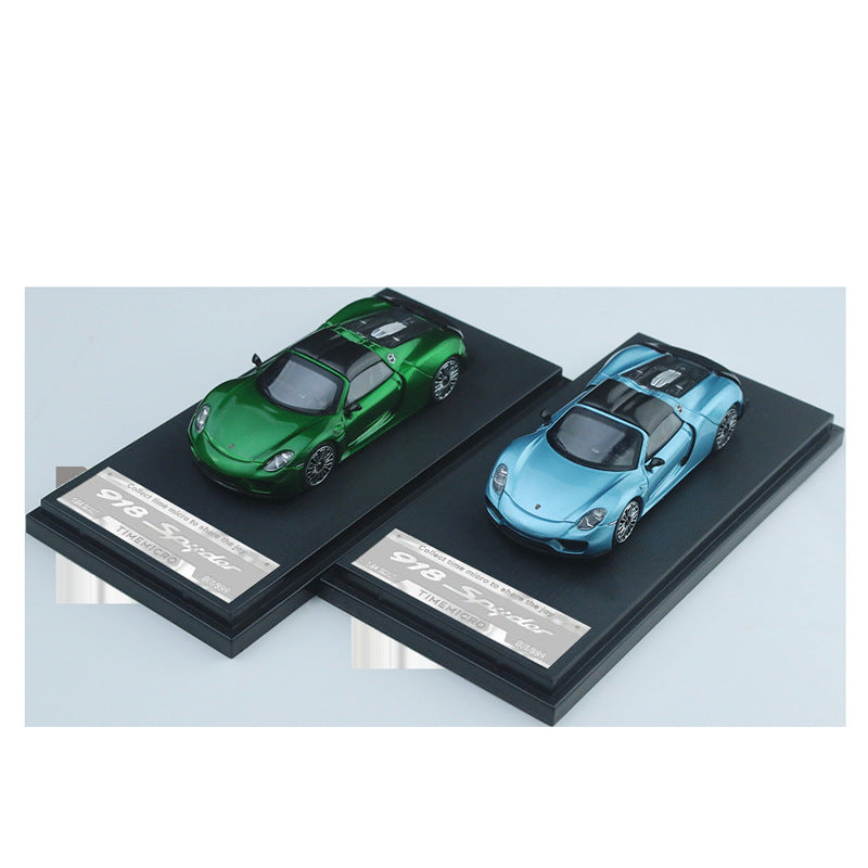 1:64 Porsche 918 Alloy Car Model With Doll