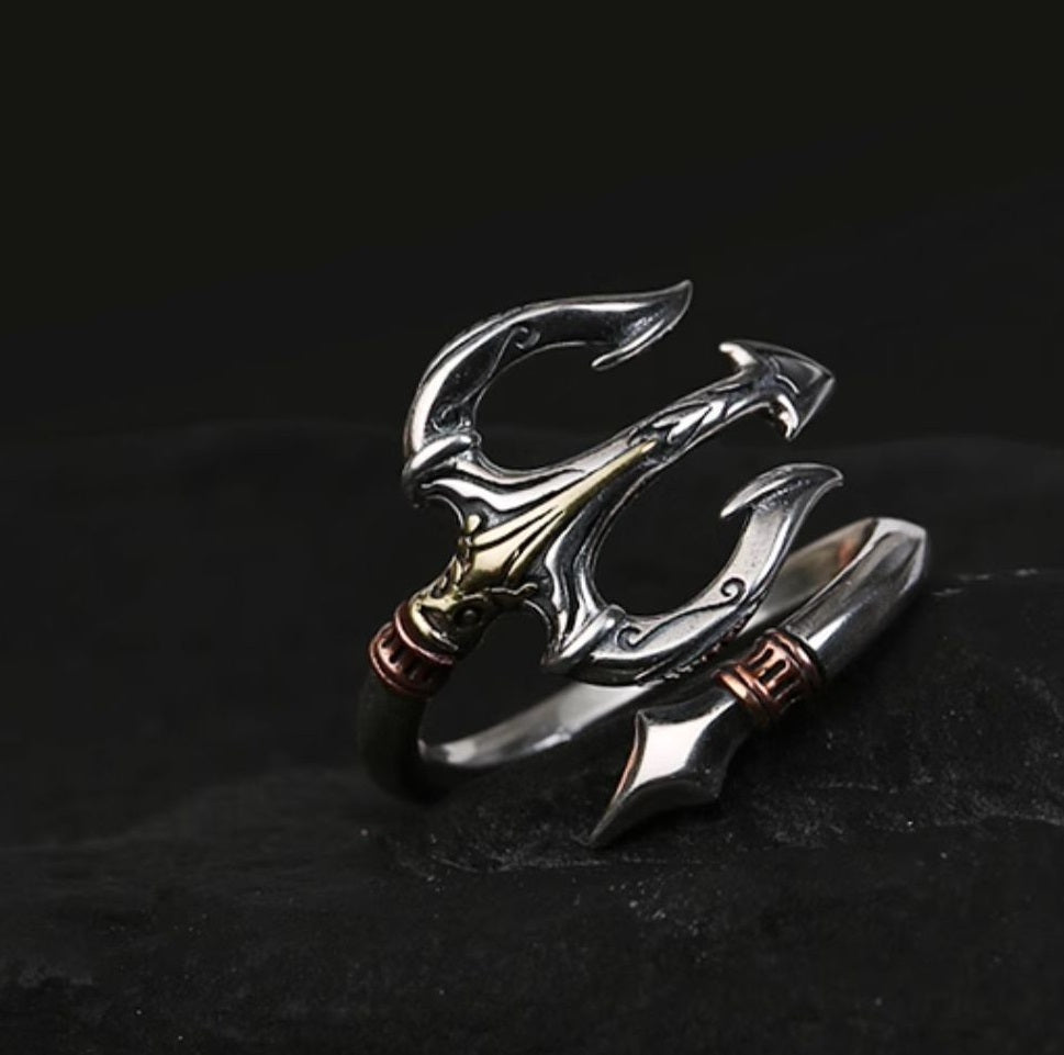 Unisex Trident Ring