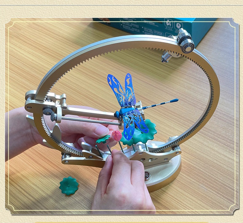 Saturn Culture Mechanical Dragonfly Art Model Ornament
