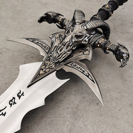 World of Warcraft Legendary Fantasy Blade Cosplay Props